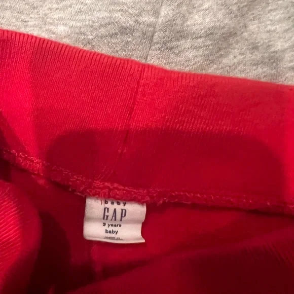 GAP Red and Gray Sweat set Comfortable Joggers and hoodies - Picture 7 of 8